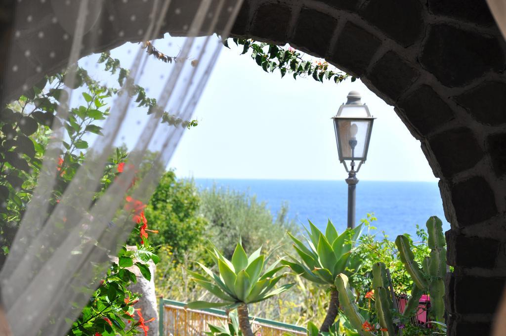 Villa Sea Rose Lípara Quarto foto