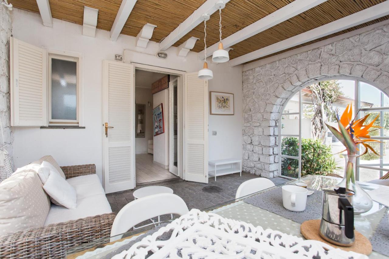 Villa Sea Rose Lípara Exterior foto